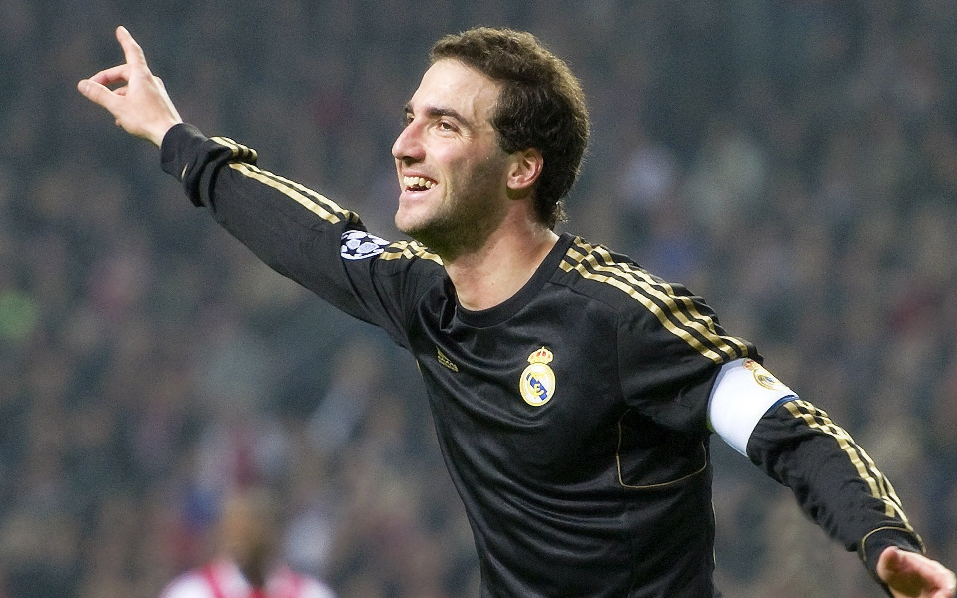 英超球迷行为识别平台在观众参与度提升方面的成果，英超联赛观众