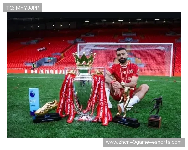 利物浦中路直塞穿透防线，萨拉赫小角度抽射偏出