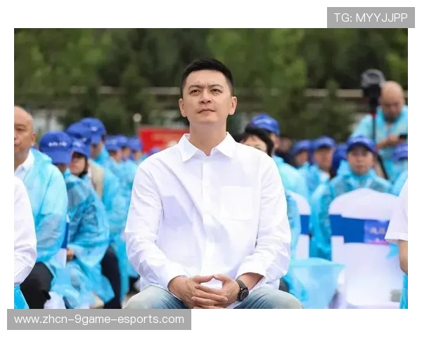 杨鸣:外界质疑不断 球员们士气高昂,杨鸣最近比赛 杨鸣:外界质疑不断 球员们士气高昂,杨鸣最近比赛